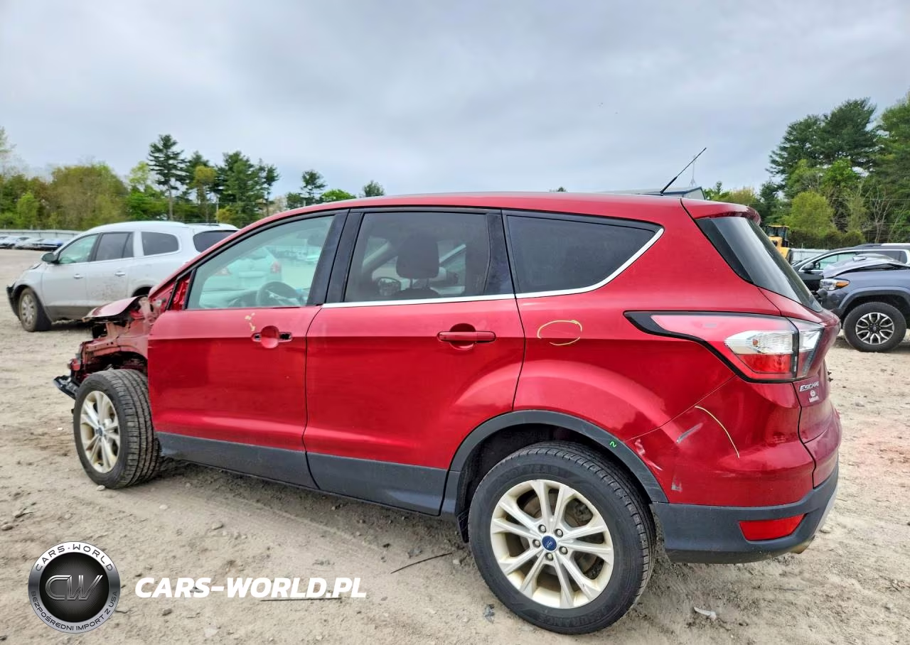 2017 Ford Escape Se VIN:1FMCU9GDXHUC57715 - 2