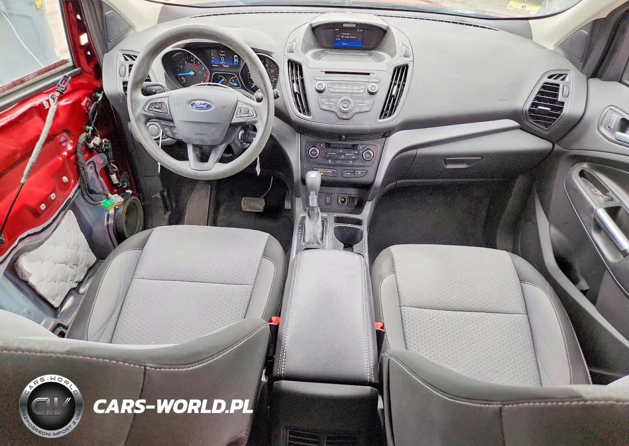 2017 Ford Escape Se VIN:1FMCU9GDXHUC57715 - 8