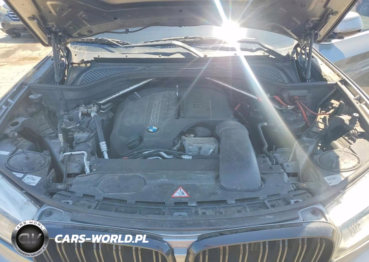 2014 BMW X5 xDrive35I VIN:5UXKR0C51E0C27888 - 12