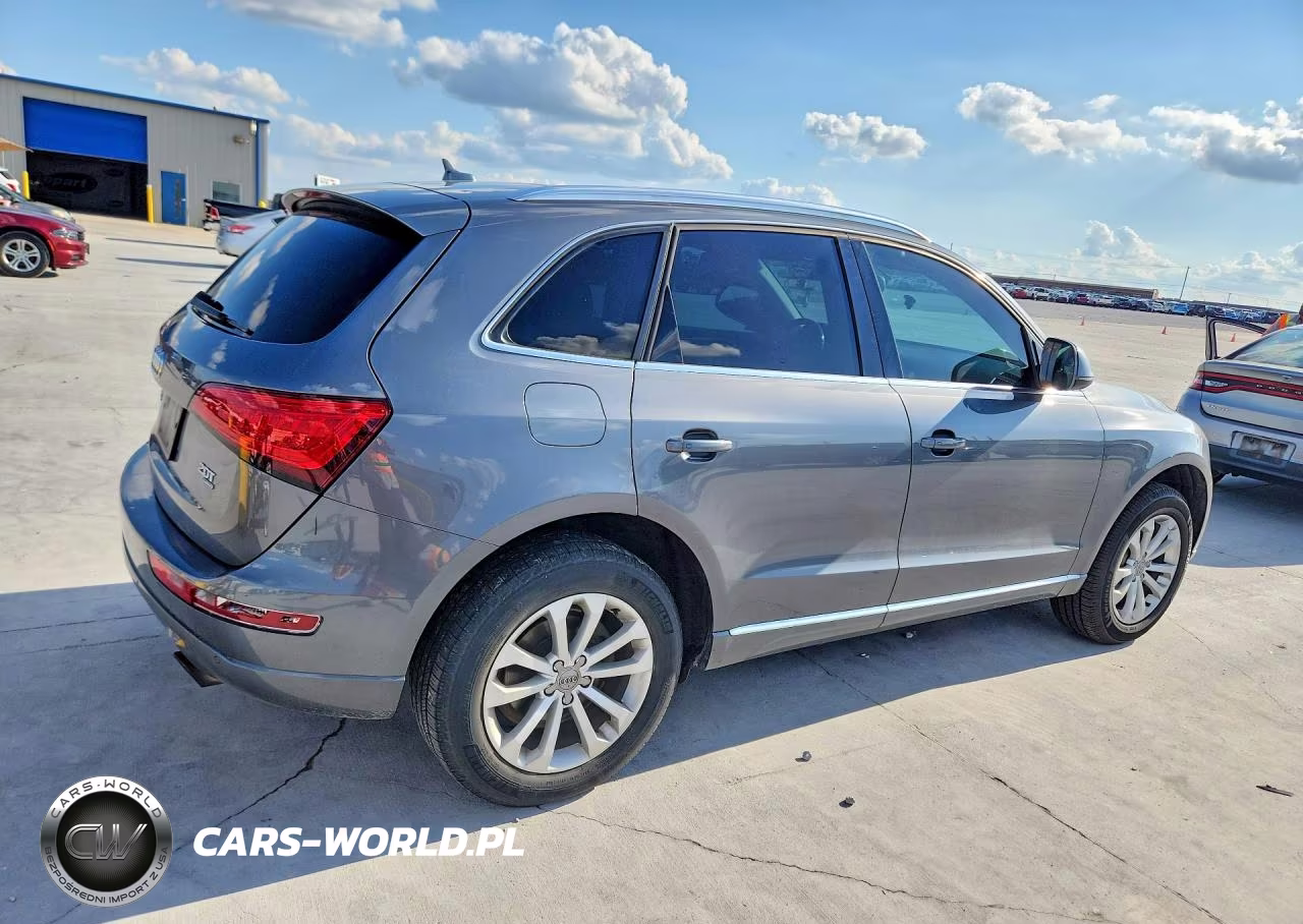 2014 Audi Q5 Premium Plus VIN:WA1LFAFP5EA127537 - 3
