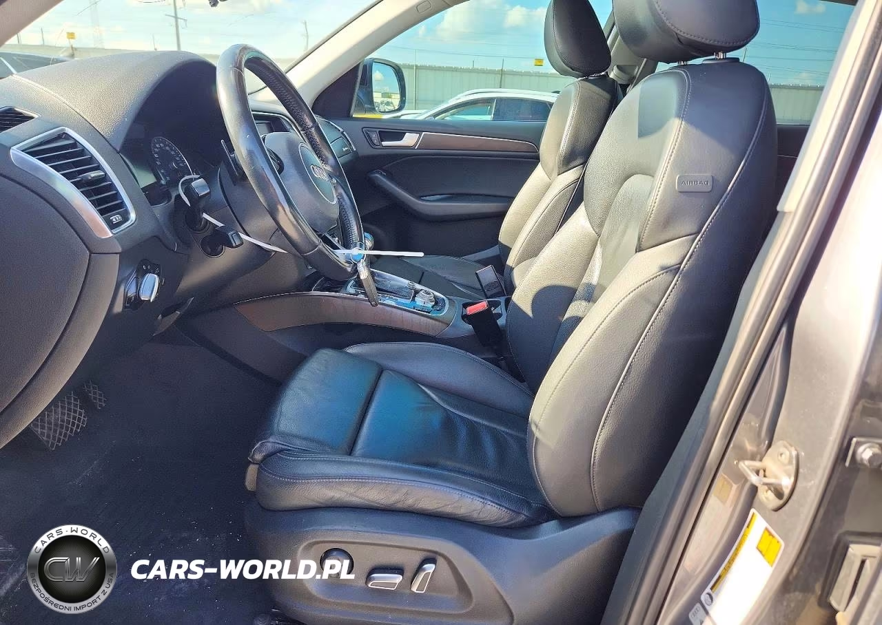 2014 Audi Q5 Premium Plus VIN:WA1LFAFP5EA127537 - 7