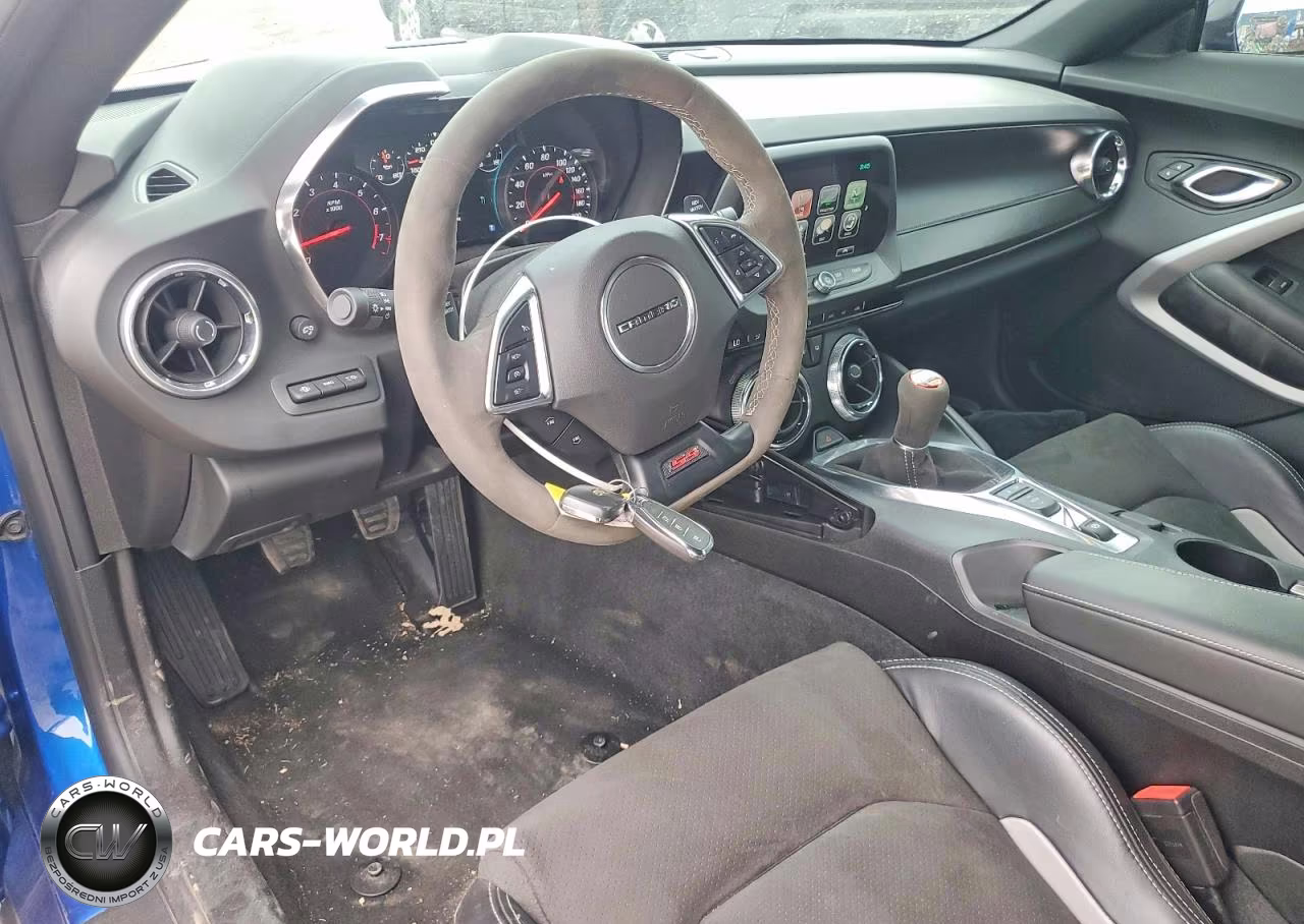 2018 Chevrolet Camaro Ss VIN:1G1FE1R75J0185061 - 8