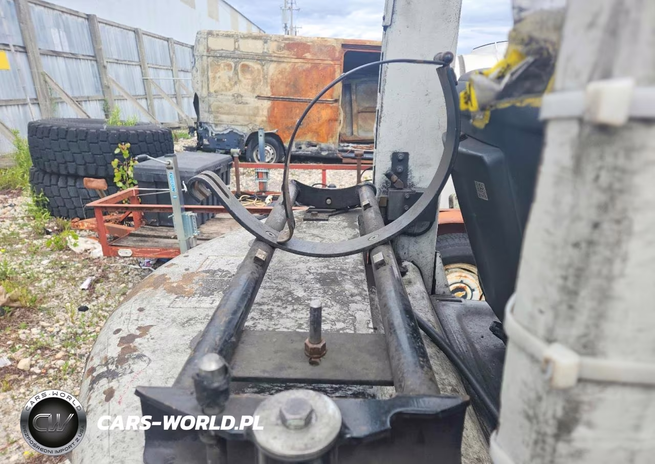 2017 Unicariers Forklift Industrial VIN:CP1F29W26347 - 6