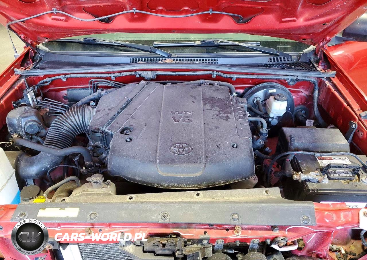 2015 Toyota Tacoma V6 VIN:3TMLU4ENXFM179778 - 11