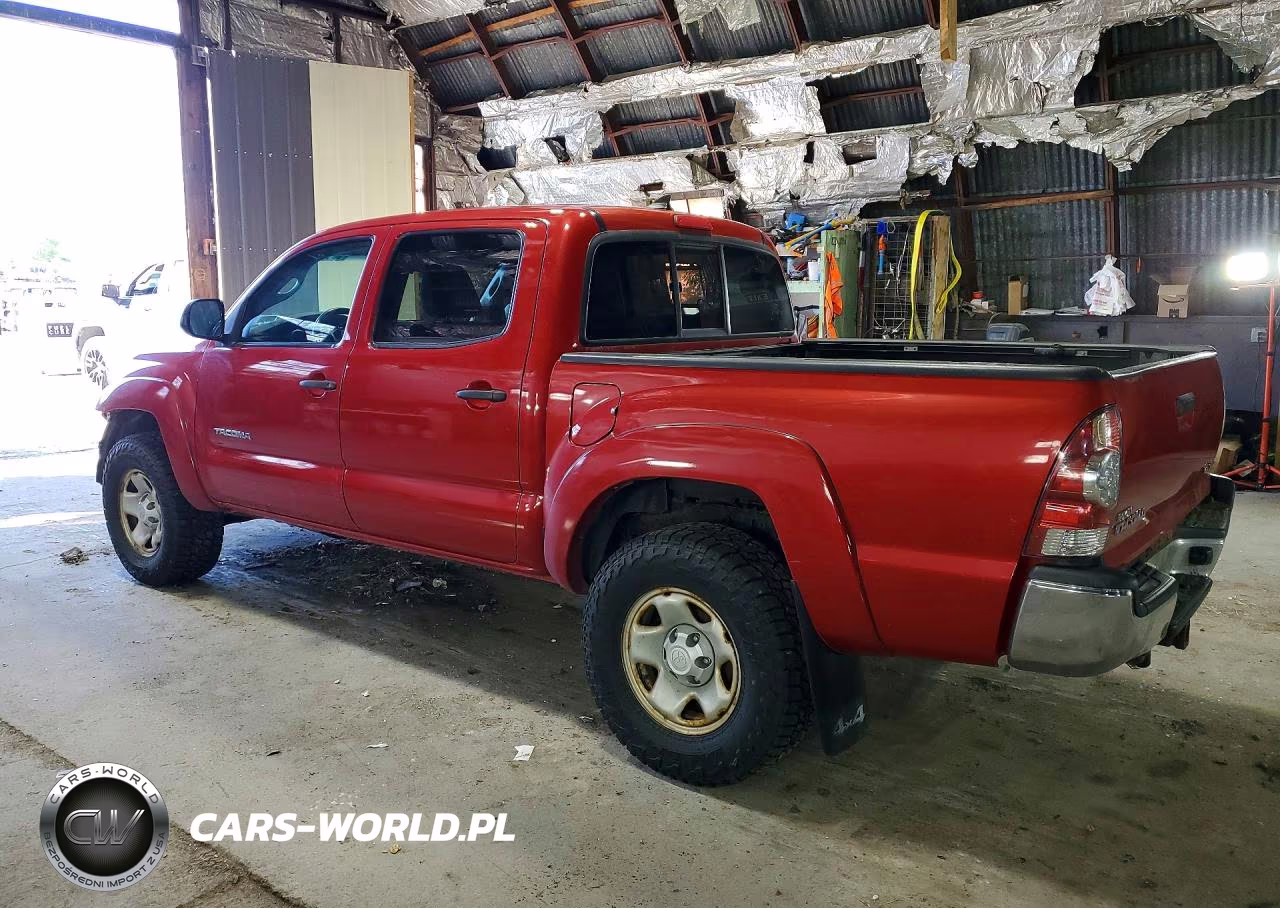 2015 Toyota Tacoma V6 VIN:3TMLU4ENXFM179778 - 2