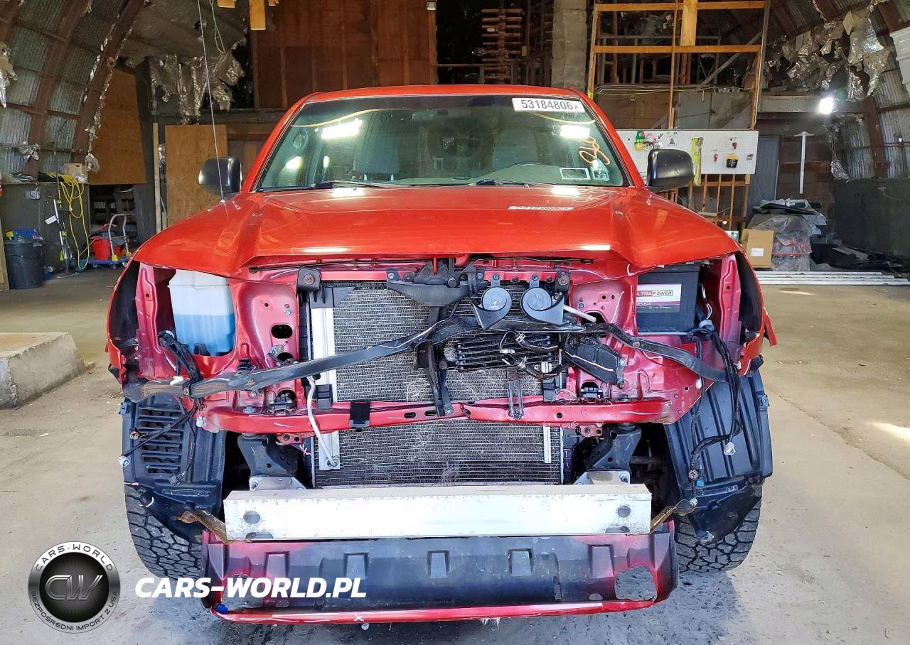 2015 Toyota Tacoma V6 VIN:3TMLU4ENXFM179778 - 5