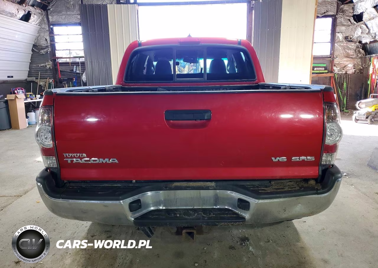 2015 Toyota Tacoma V6 VIN:3TMLU4ENXFM179778 - 6