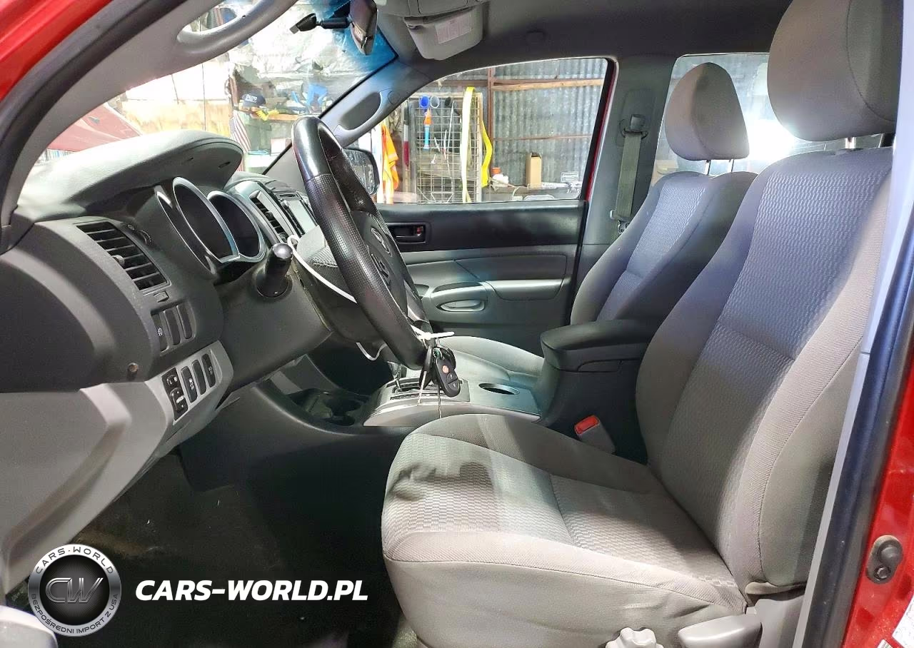 2015 Toyota Tacoma V6 VIN:3TMLU4ENXFM179778 - 7
