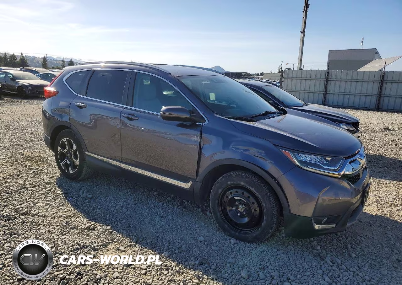 2017 Honda Cr-V Touring VIN:7FARW1H90HE035363 - 4
