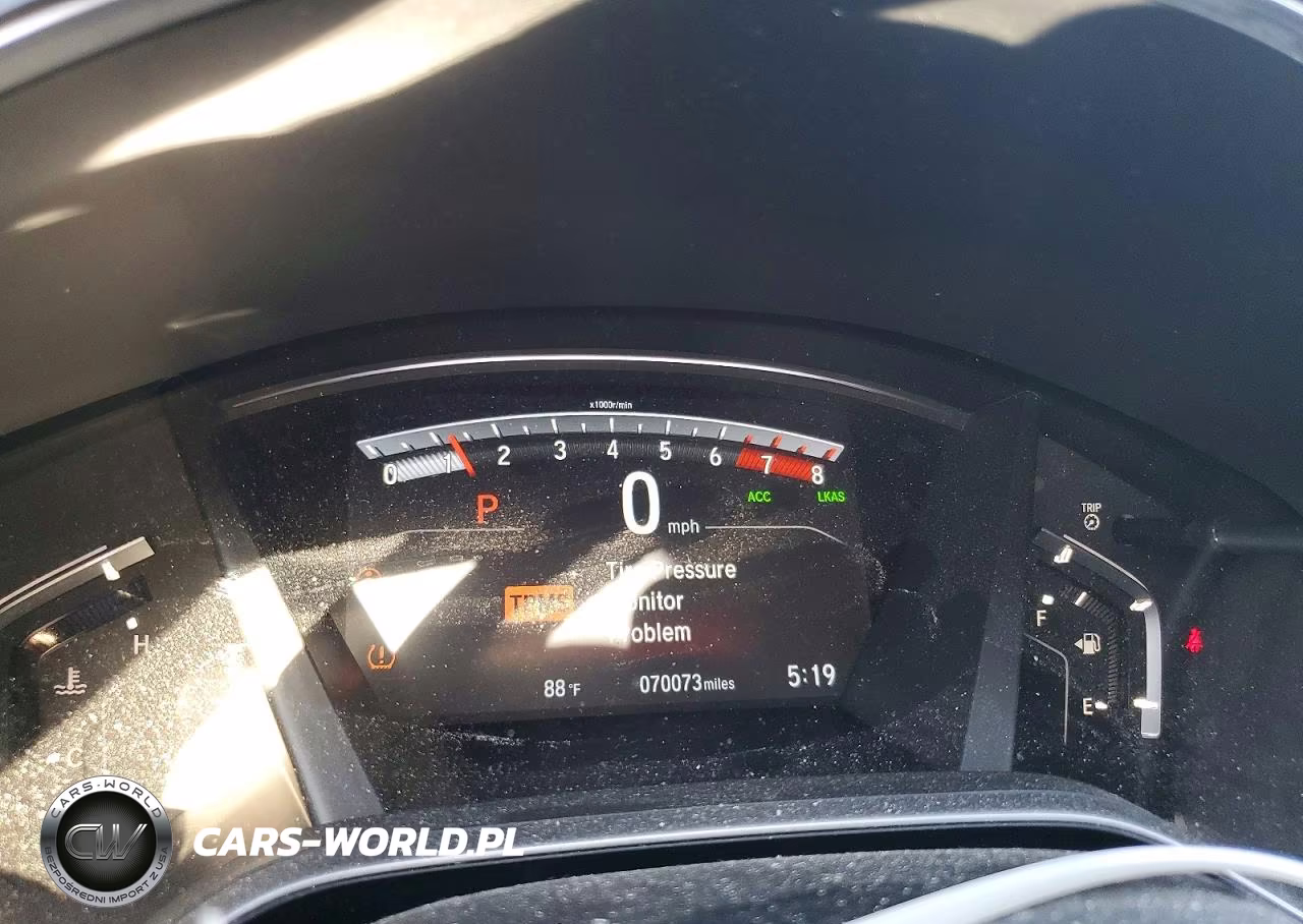 2017 Honda Cr-V Touring VIN:7FARW1H90HE035363 - 9