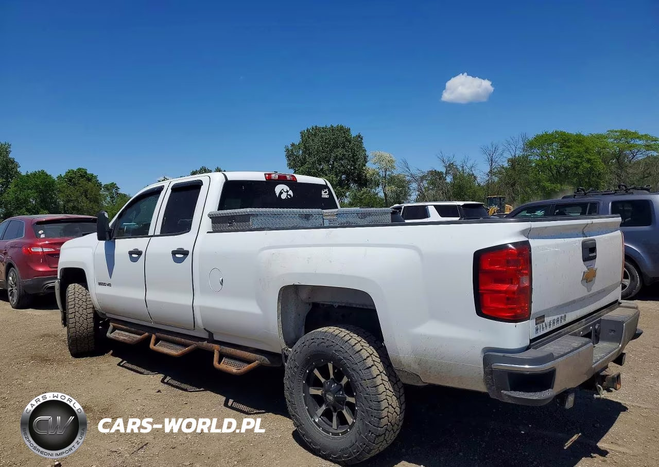 2017 Chevrolet Silverado K2500 Heavy Duty VIN:1GC2KUEG9HZ333370 - 2