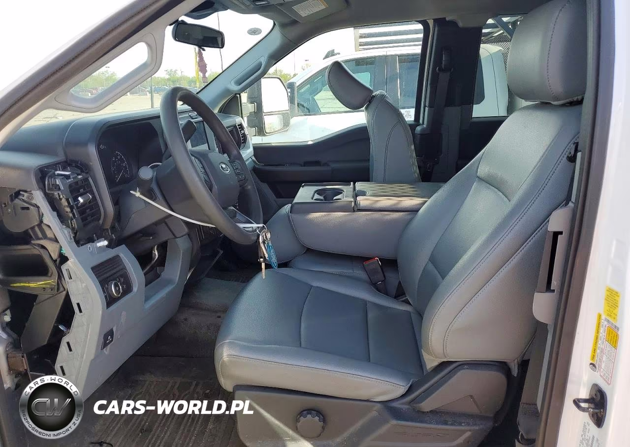 2025 Ford F250 Super Duty VIN:1FT7X2BA8SEE02107 - 7