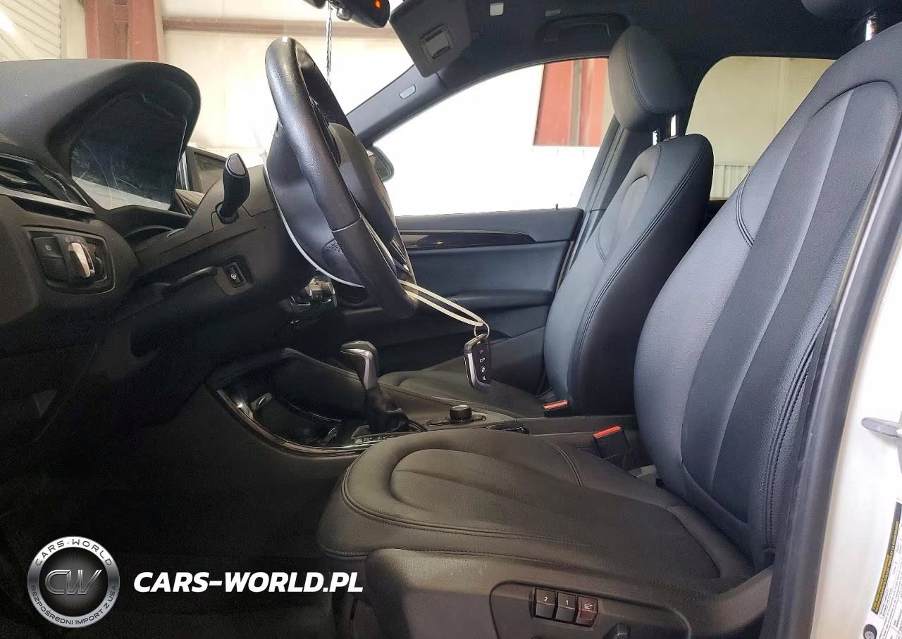 2016 BMW X1 xDrive28I VIN:WBXHT3C31G5E48462 - 7