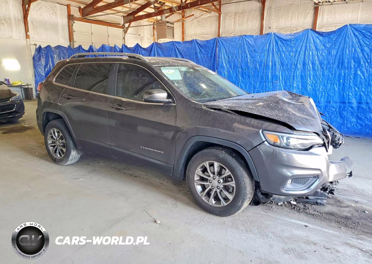 2020 Jeep Cherokee Latitude Plus VIN:1C4PJMLB0LD584915 - 4