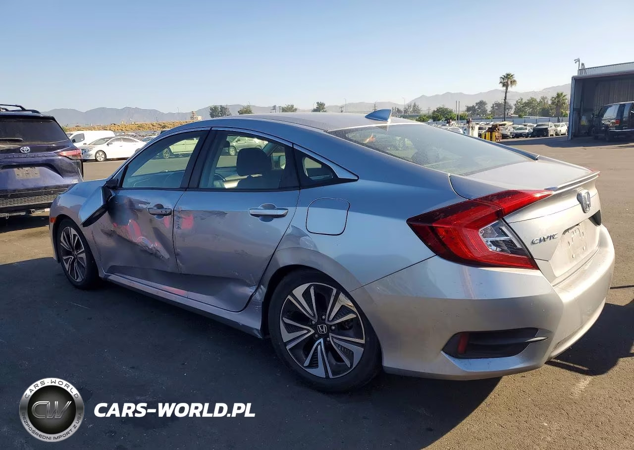 2018 Honda Civic Ex VIN:JHMFC1F35JX033107 - 2
