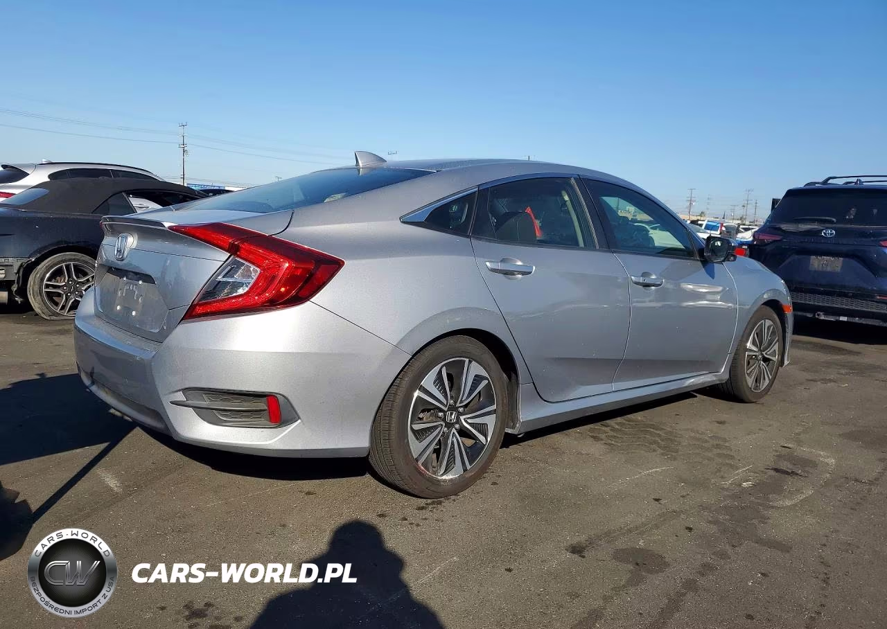2018 Honda Civic Ex VIN:JHMFC1F35JX033107 - 3