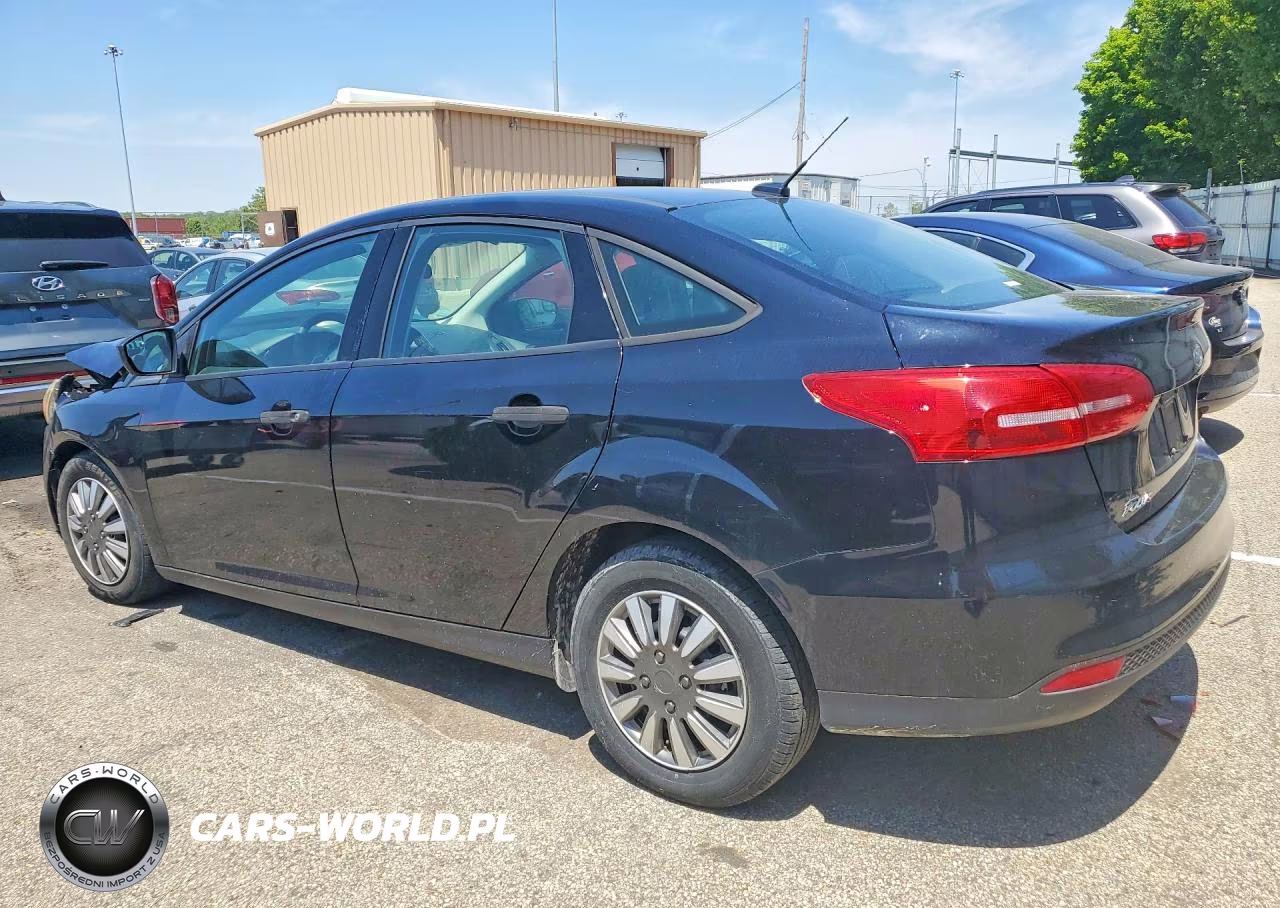 2017 Ford Focus S VIN:1FADP3E2XHL332097 - 2