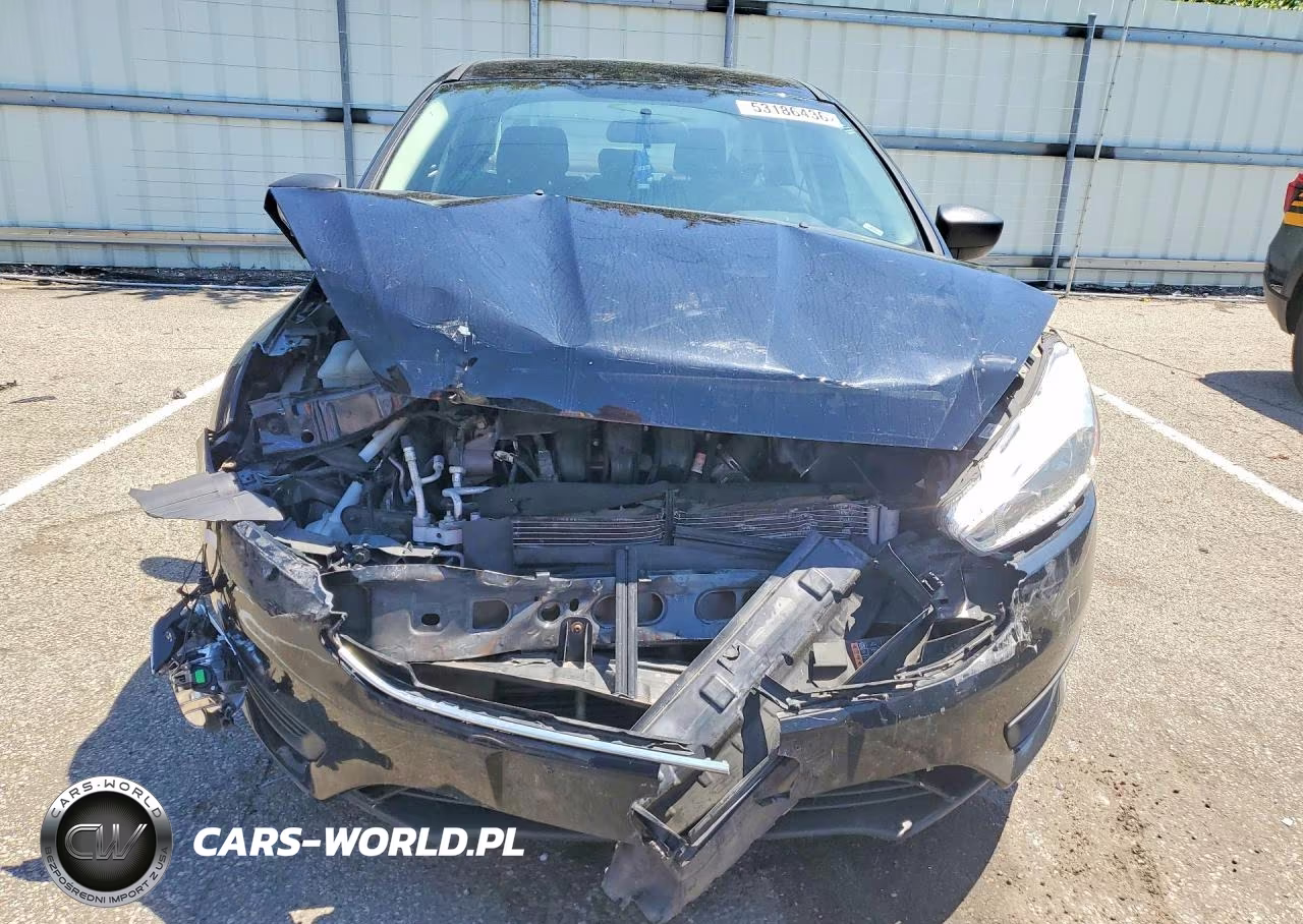 2017 Ford Focus S VIN:1FADP3E2XHL332097 - 5