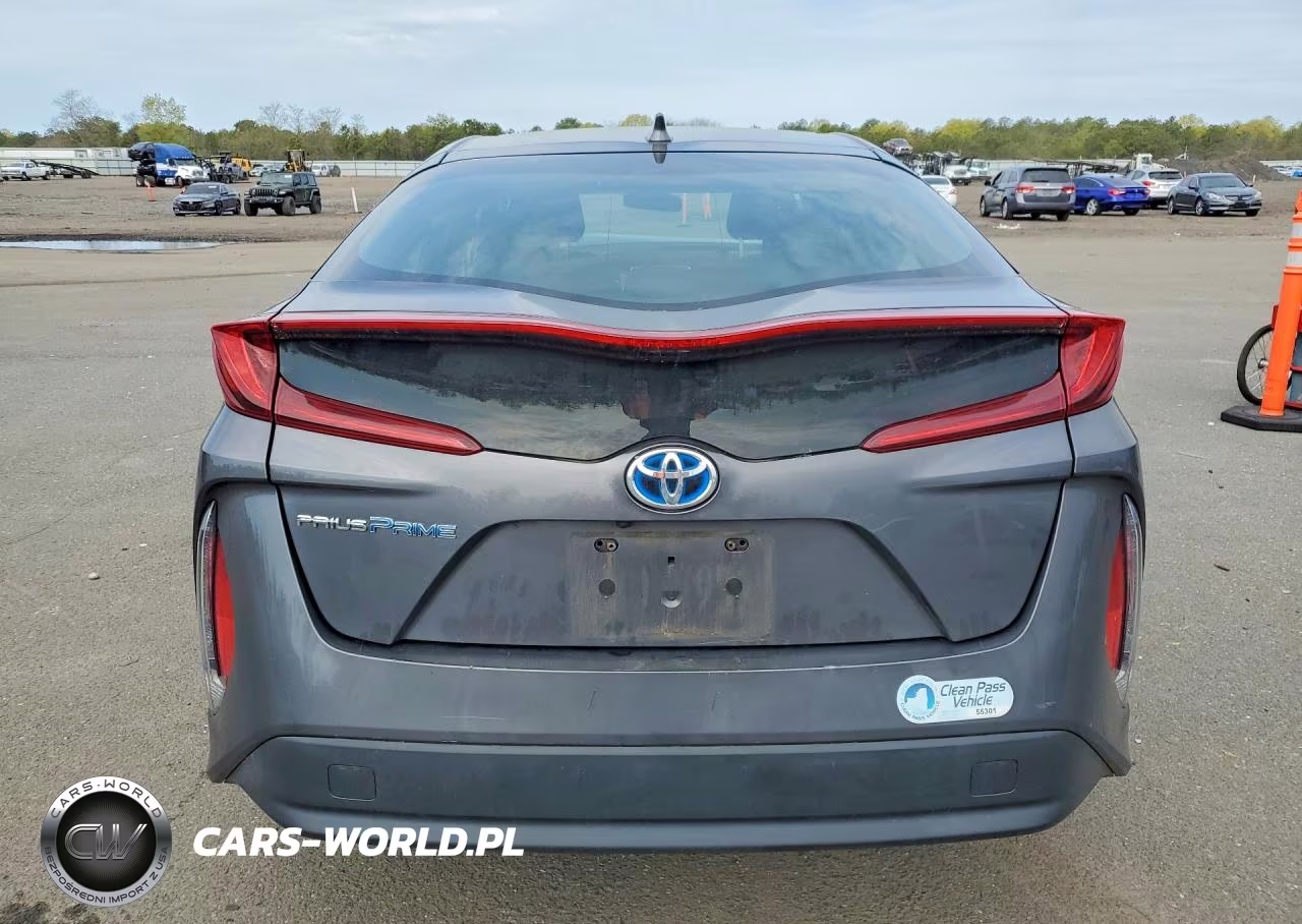 2020 Toyota Prius Prime Le VIN:JTDKARFP6L3124033 - 6