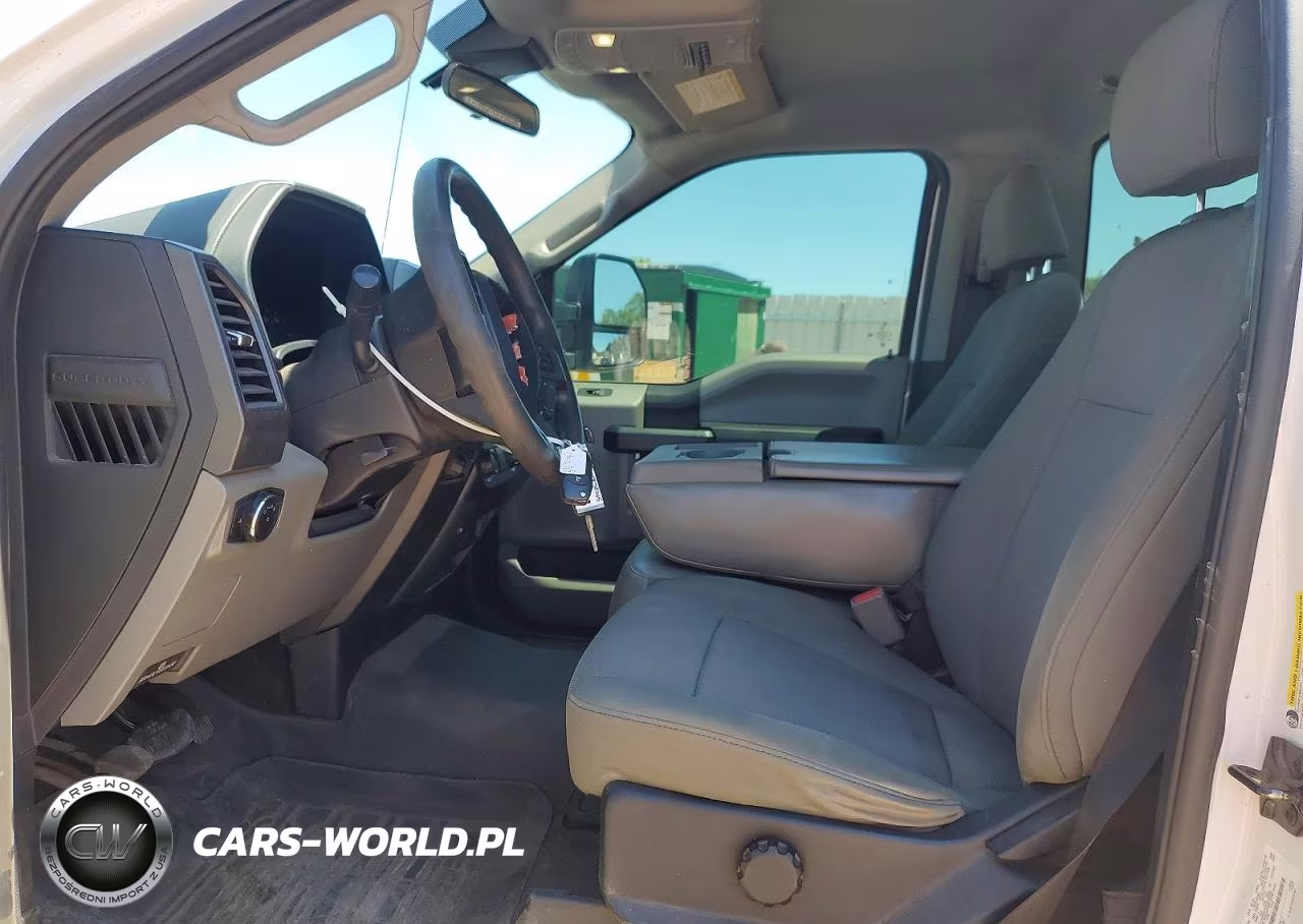2020 Ford F250 Super Duty VIN:1FTBF2B63LEE60135 - 7