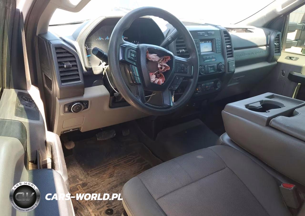 2020 Ford F250 Super Duty VIN:1FTBF2B63LEE60135 - 8