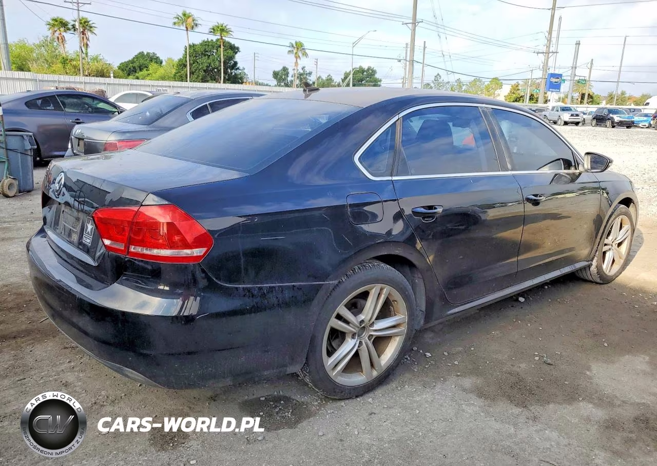 2012 Volkswagen Passat Se VIN:1VWBP7A31CC103286 - 3