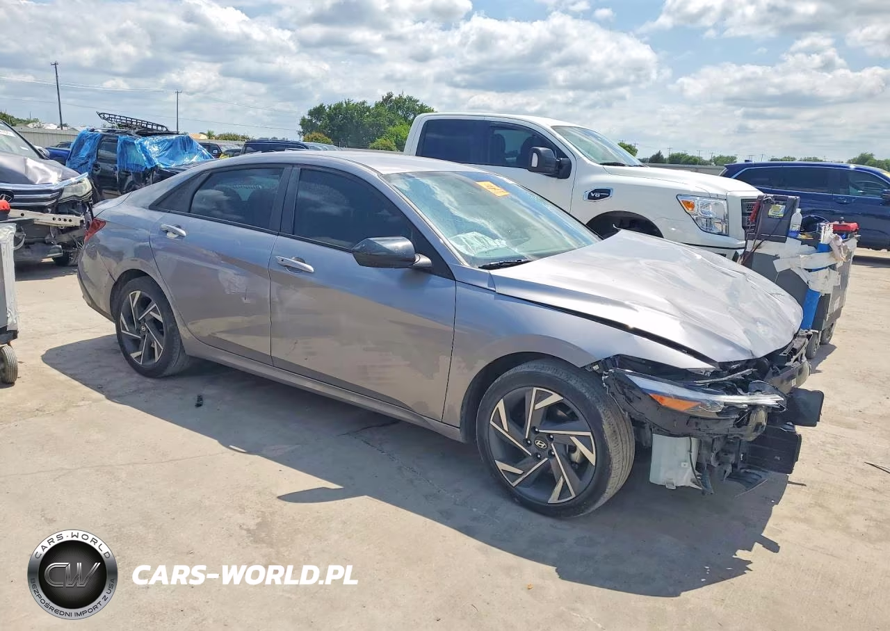 2025 Hyundai Elantra Sel Sport VIN:KMHLM4DGXSU060021 - 4