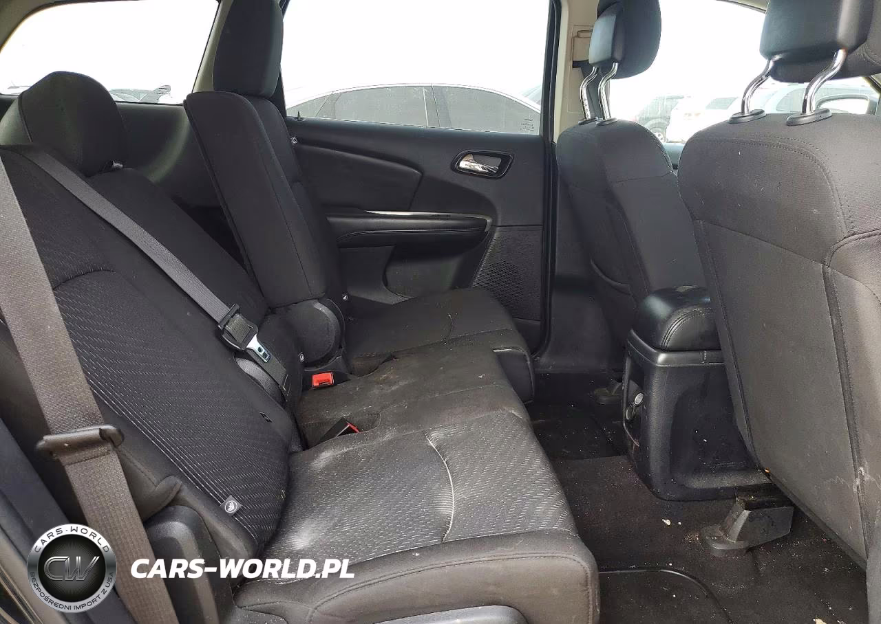 2018 Dodge Journey Se VIN:3C4PDCAB7JT528966 - 10