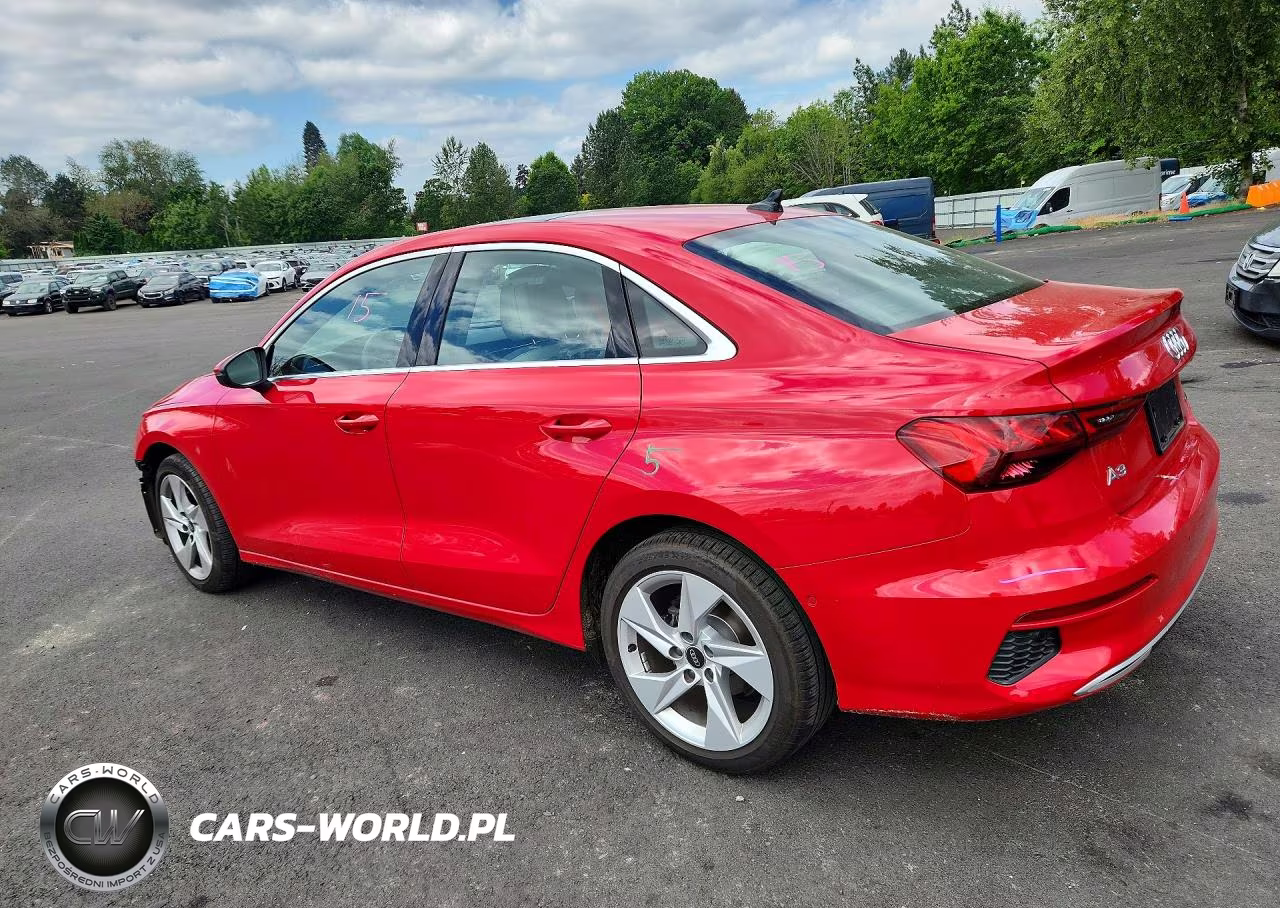 2023 Audi A3 Premium Plus VIN:WAUHUDGYXPA069144 - 2