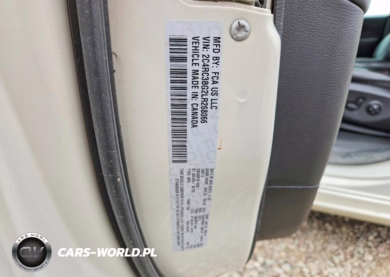 2020 Chrysler Pacifica Touring L VIN:2C4RC3BG2LR268066 - 13