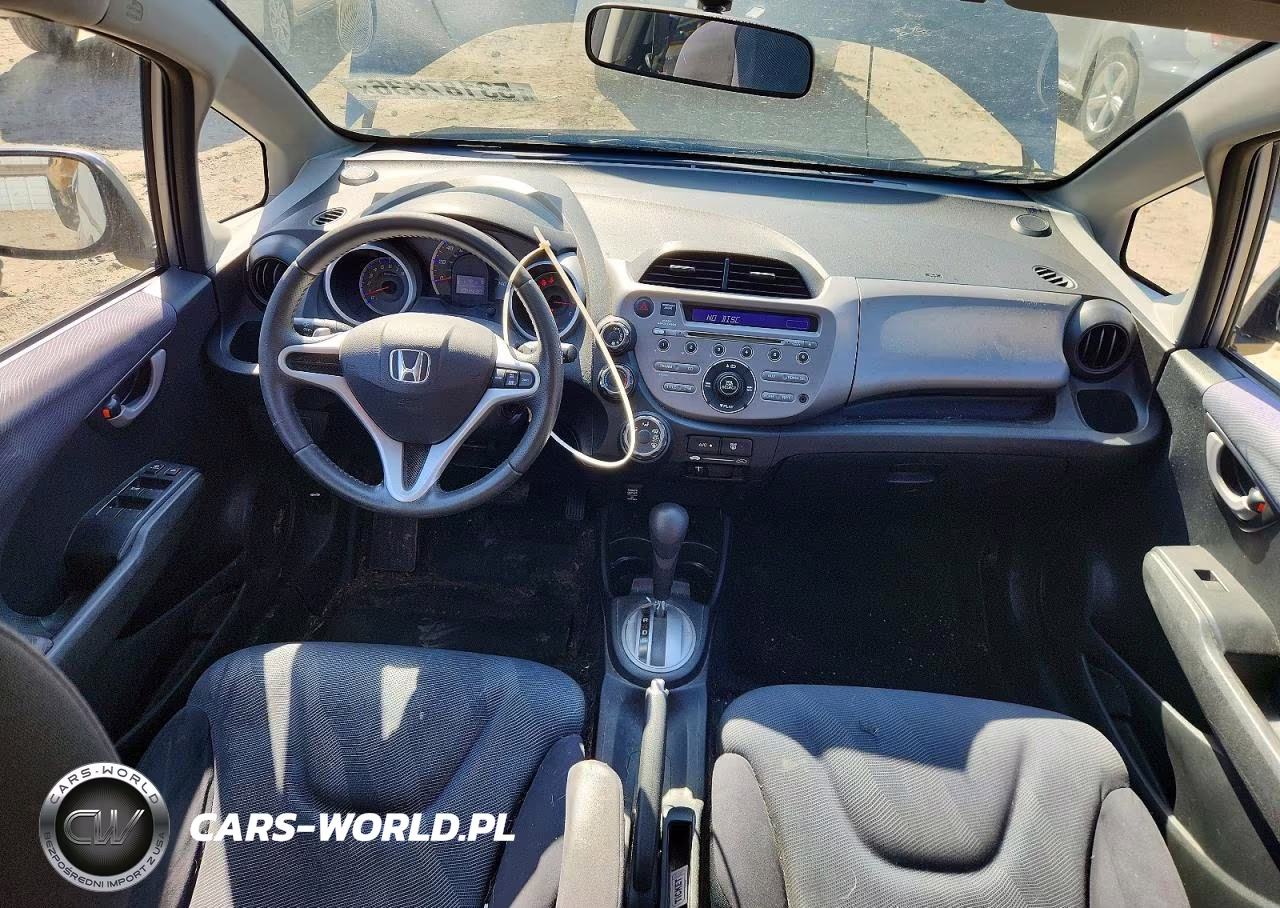 2010 Honda Fit Sport VIN:JHMGE8H4XAC015027 - 8