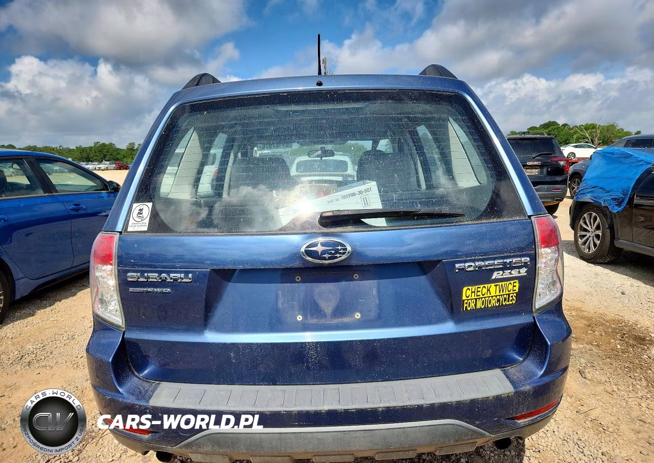 2013 Subaru Forester 2.5X VIN:JF2SHABC8DH435758 - 6