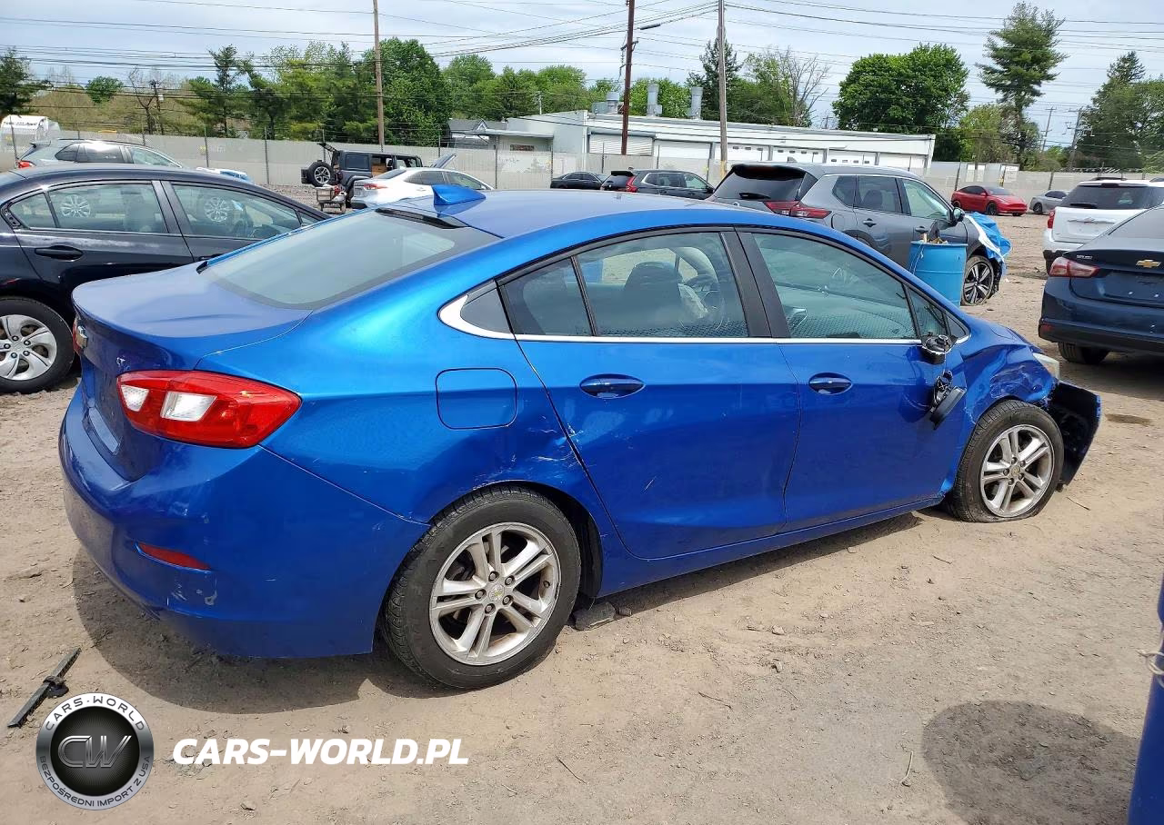 2016 Chevrolet Cruze Lt VIN:1G1BE5SM8G7274015 - 3