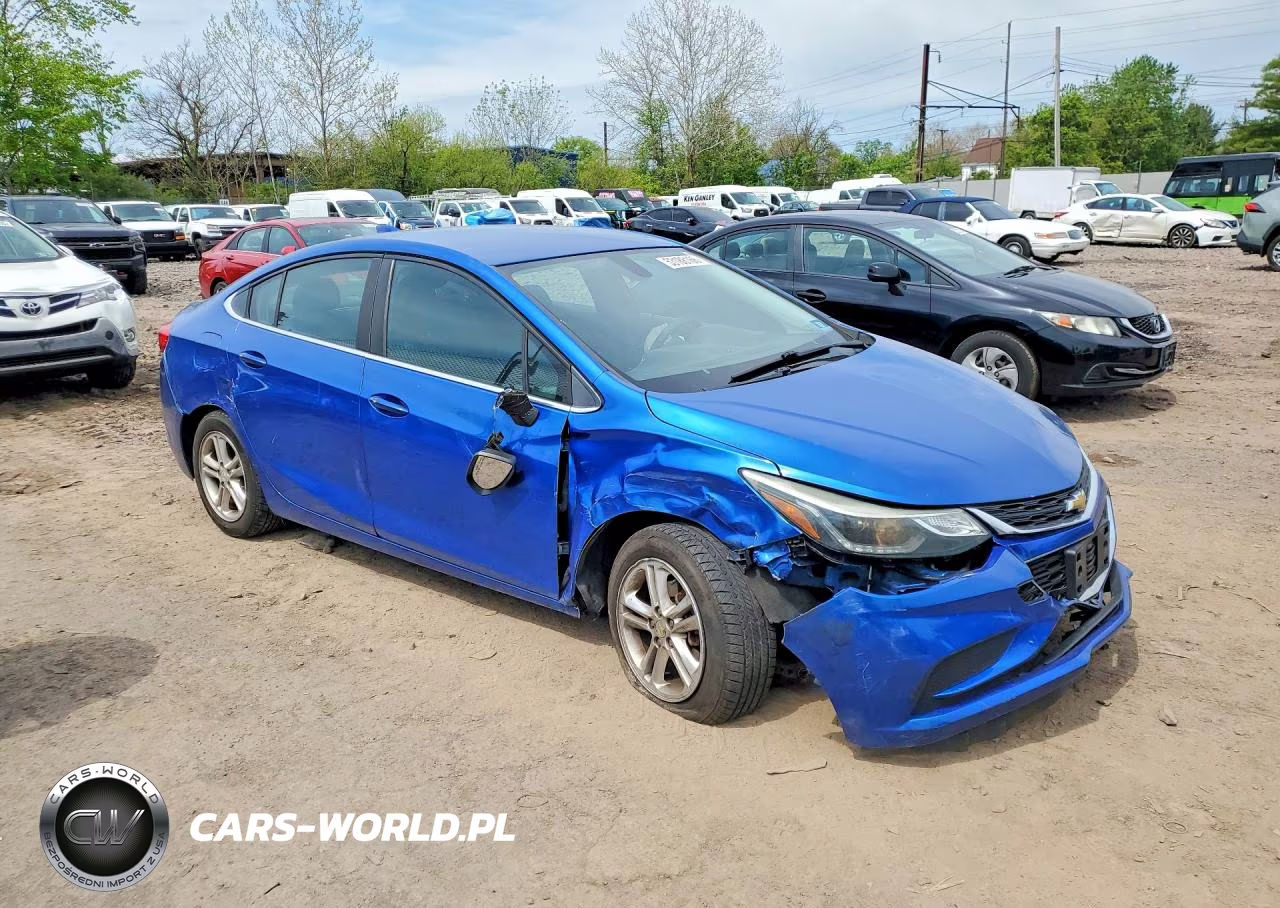 2016 Chevrolet Cruze Lt VIN:1G1BE5SM8G7274015 - 4