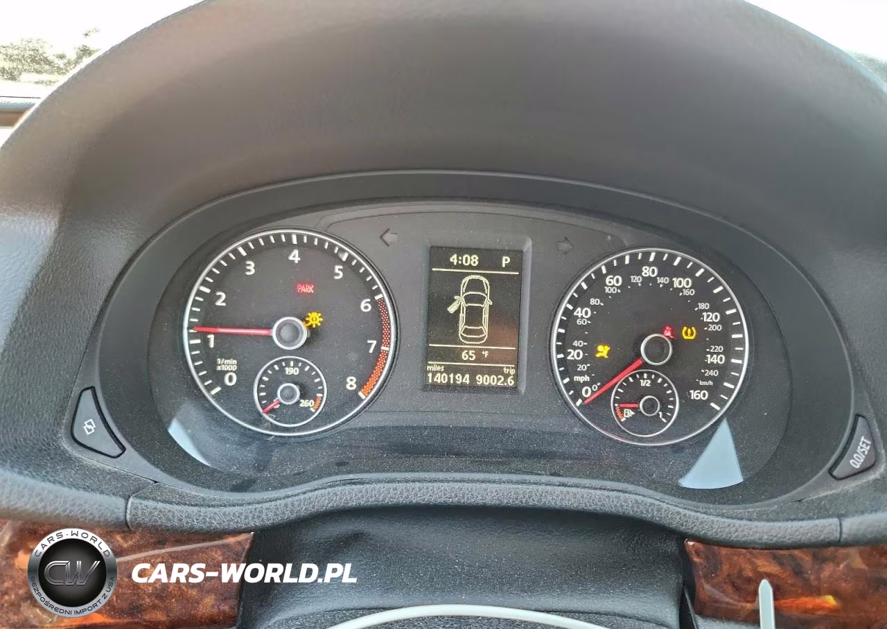 2012 Volkswagen Passat VIN:1VWCM7A37CC021575 - 9