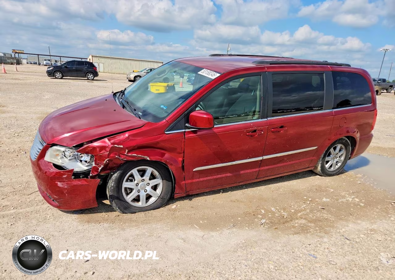 2011 Chrysler Town & Country Touring