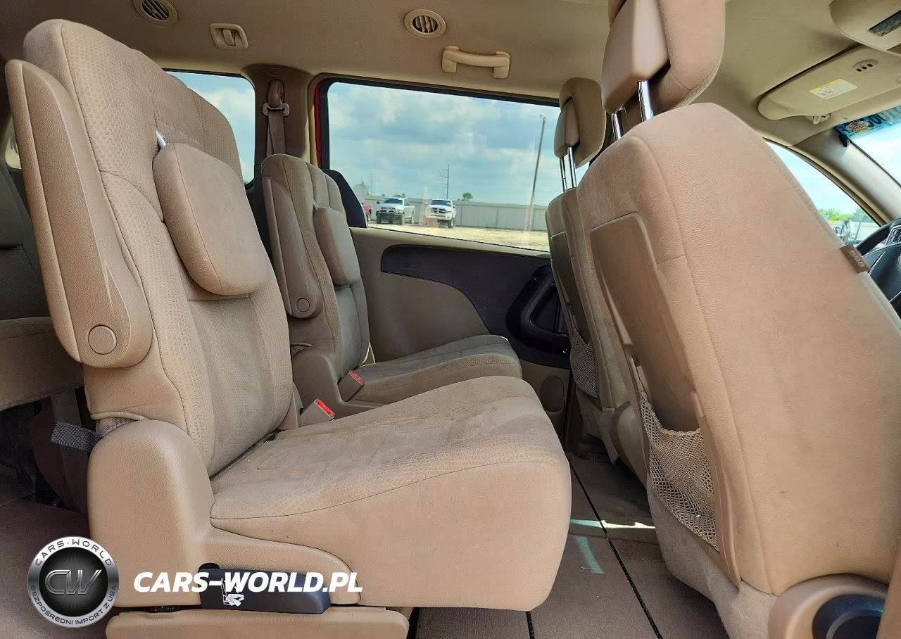 2011 Chrysler Town & Country Touring VIN:2A4RR5DG6BR611221 - 11