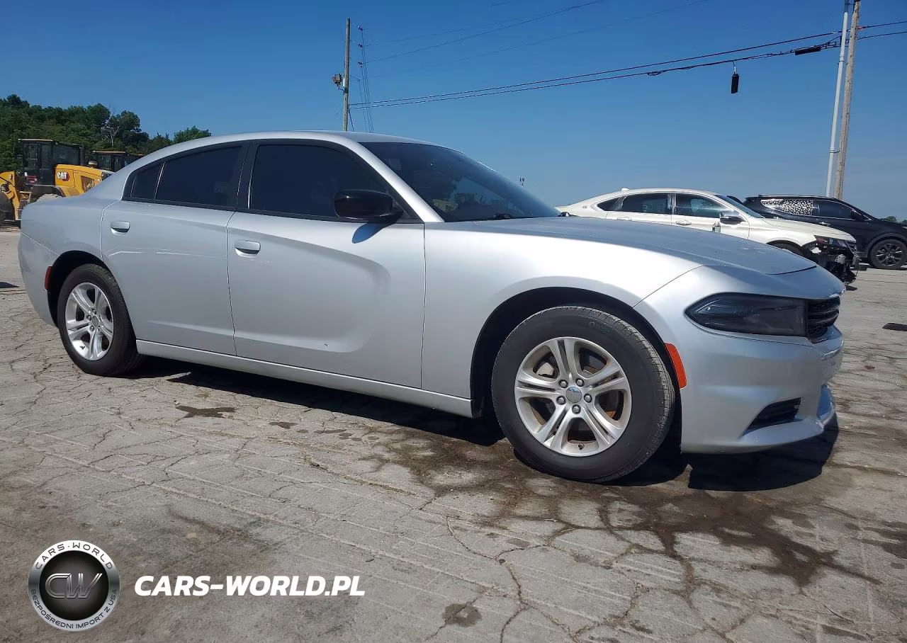 2023 Dodge Charger Sxt VIN:2C3CDXBG6PH530987 - 4