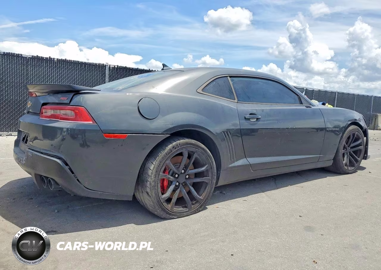 2015 Chevrolet Camaro 2Ss VIN:2G1FJ1EW9F9279255 - 3