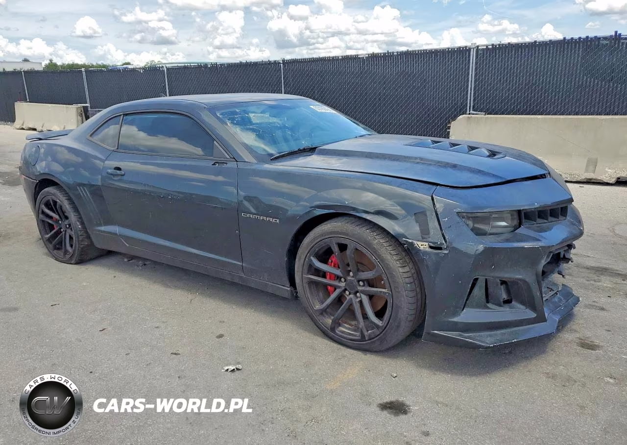 2015 Chevrolet Camaro 2Ss VIN:2G1FJ1EW9F9279255 - 4