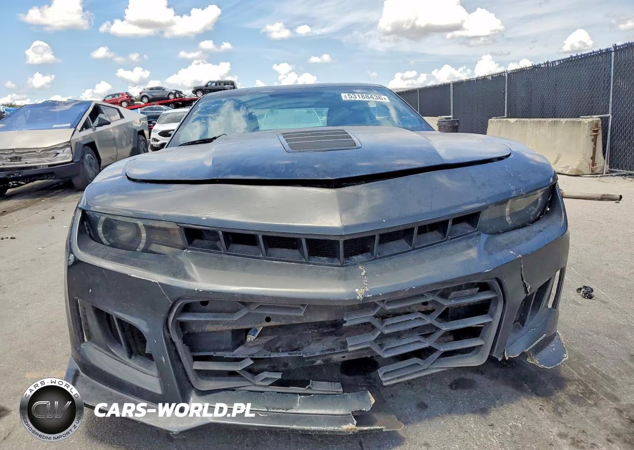 2015 Chevrolet Camaro 2Ss VIN:2G1FJ1EW9F9279255 - 5