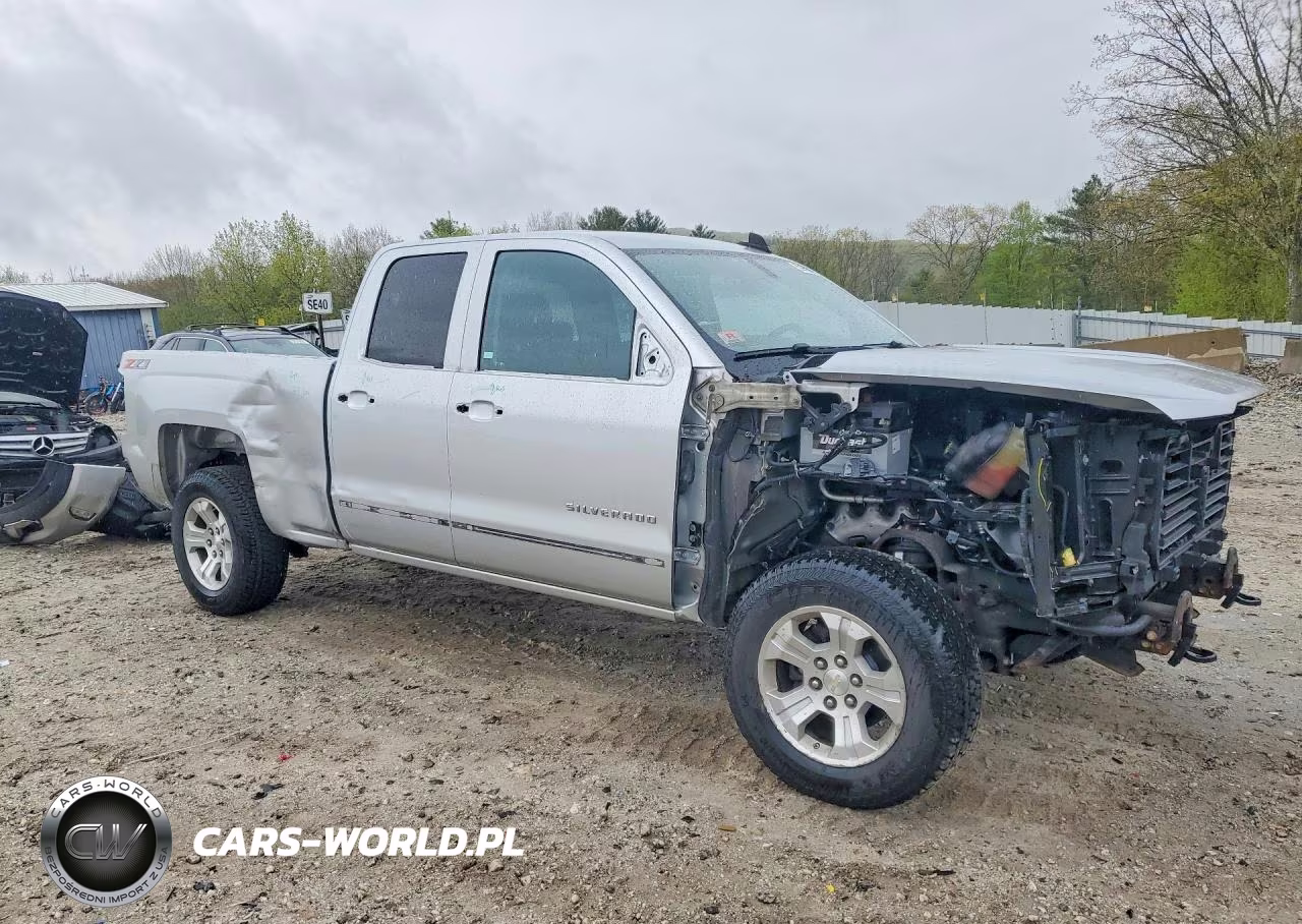 2018 Chevrolet Silverado K1500 Lt VIN:2GCVKREC4J1103936 - 4