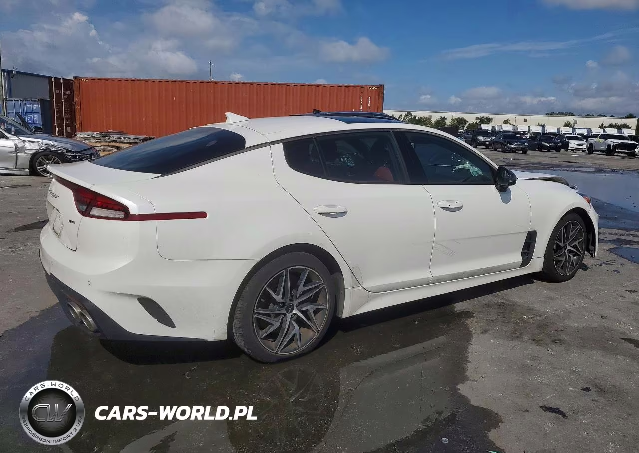 2023 Kia Stinger Gt Line VIN:KNAE35LD8P6132680 - 3