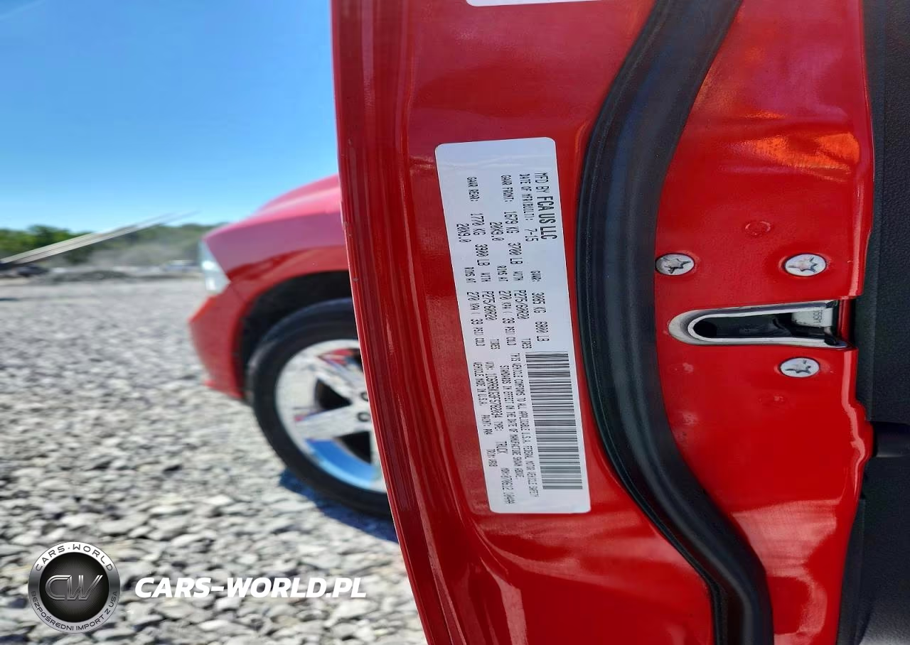 2015 Ram 1500 St VIN:1C6RR6KG3FS782034 - 12