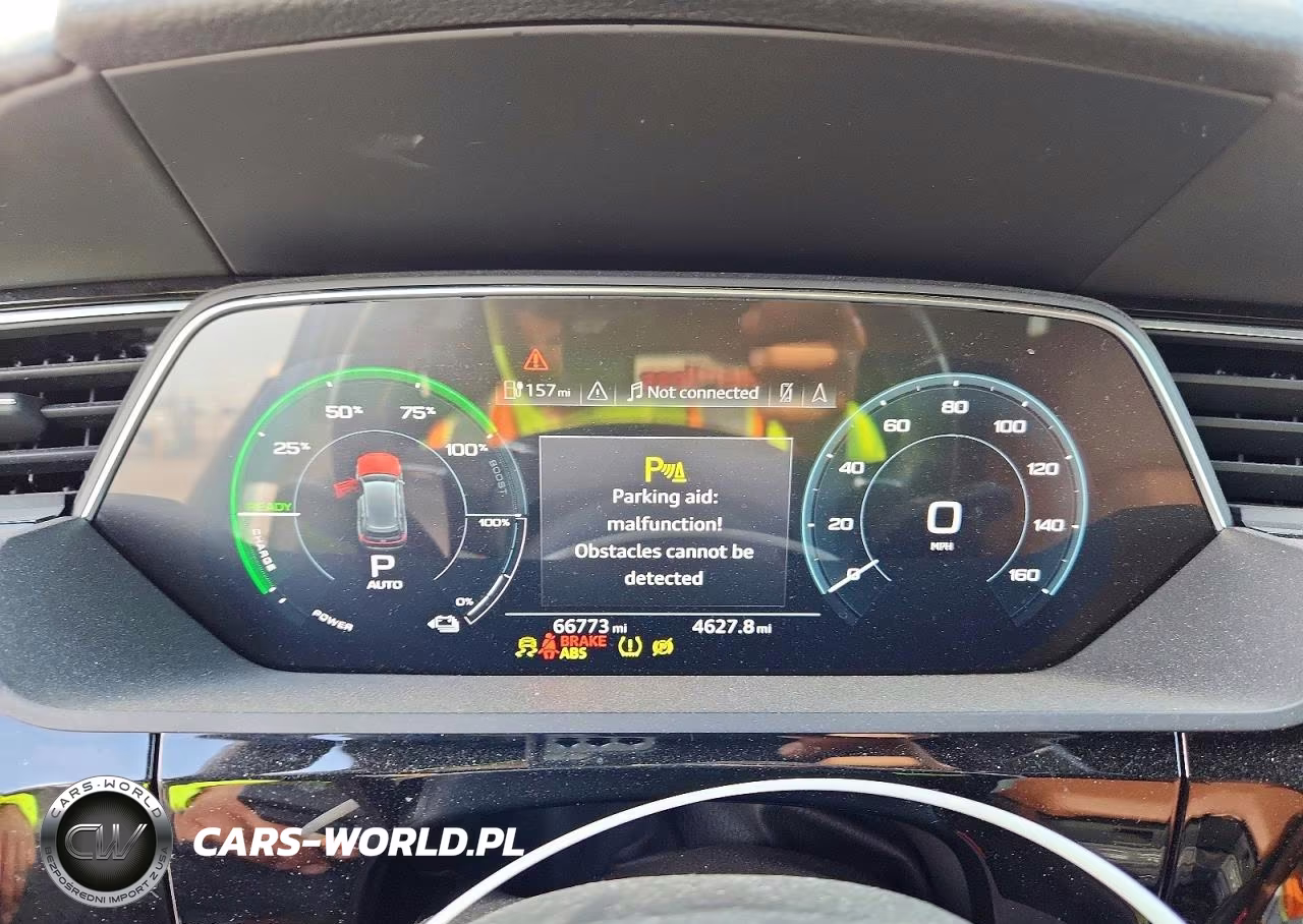 2019 Audi E-Tron Premium Plus VIN:WA1LABGE3KB015343 - 9