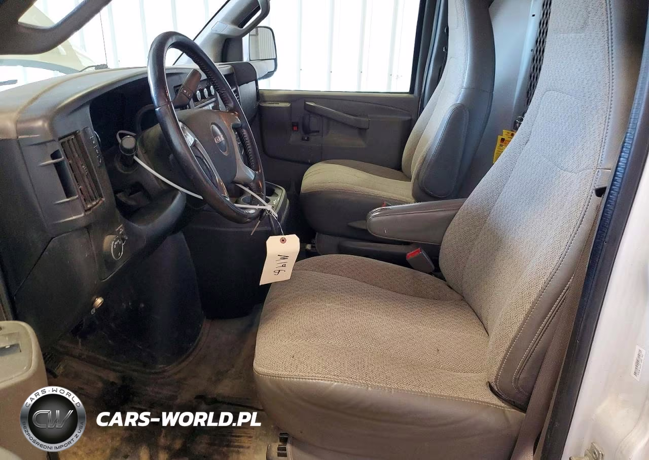 2019 GMC Savana G2500 VIN:1GTW7AFG8K1338405 - 7