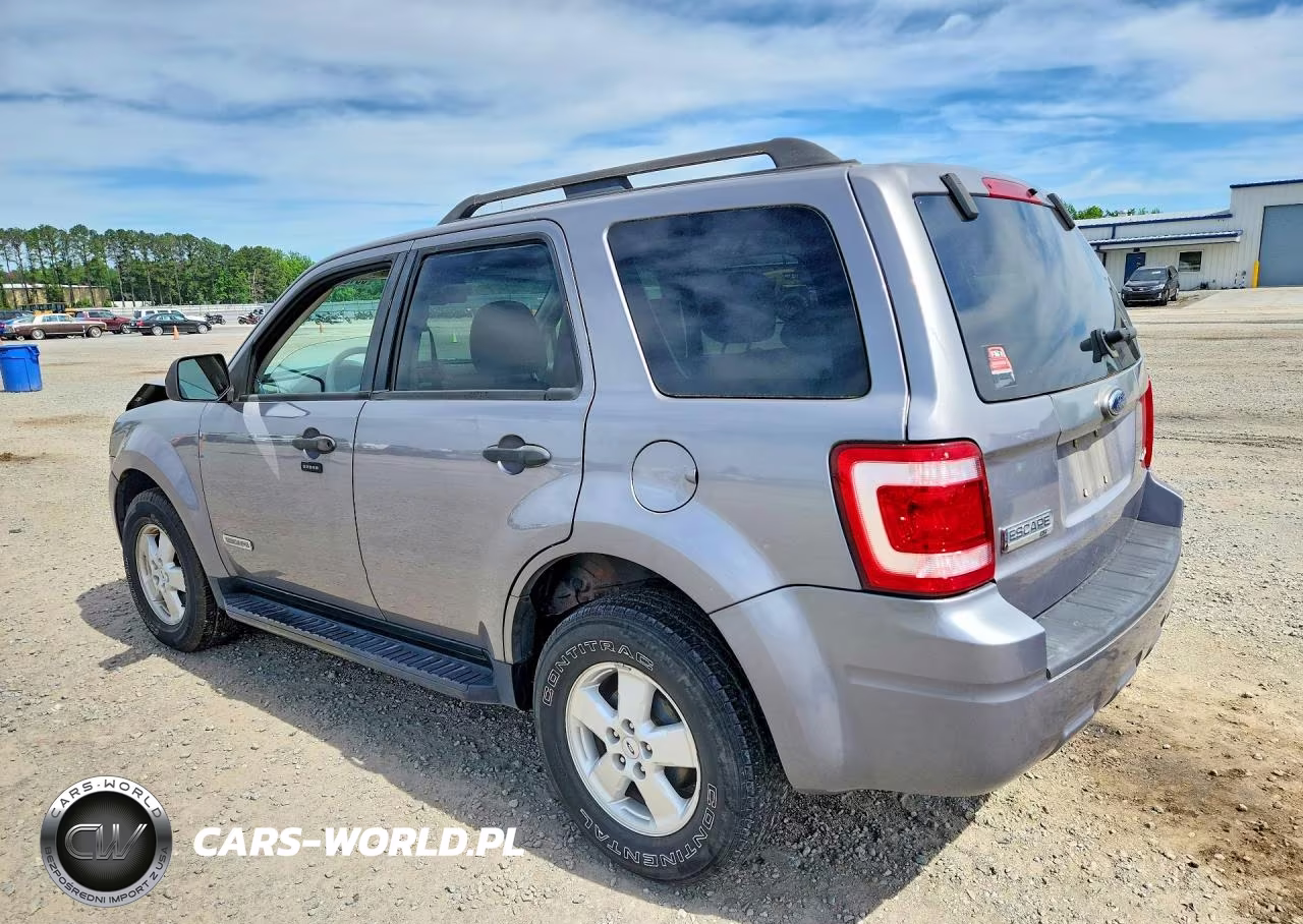 2008 Ford Escape Xlt VIN:1FMCU93148KC13636 - 2