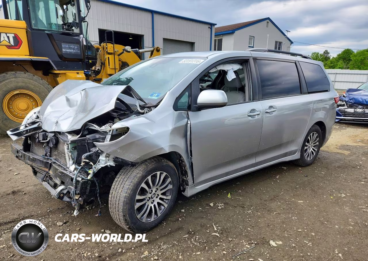 2019 Toyota Sienna Xle 8-Passenger