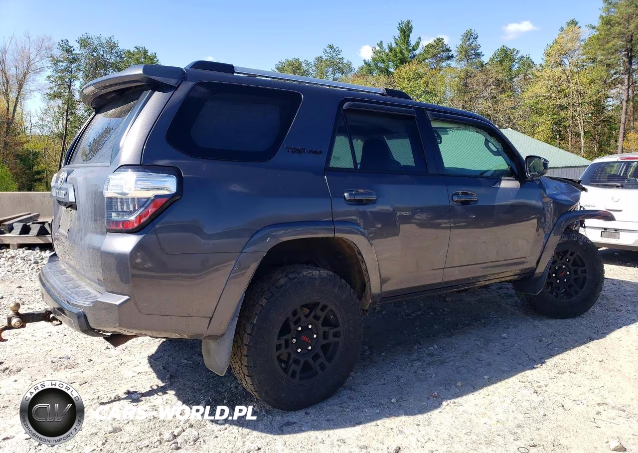 2016 Toyota 4Runner Trd Pro VIN:JTEBU5JR1G5347143 - 3