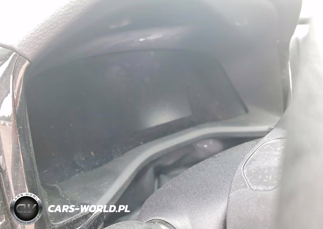 2025 Toyota Camry Le VIN:4T1DAACK3SU639224 - 9